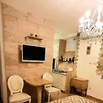 Studio A Priori شقة سبليت