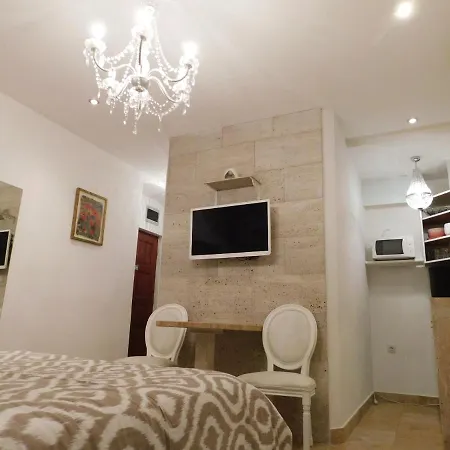 Studio A Priori