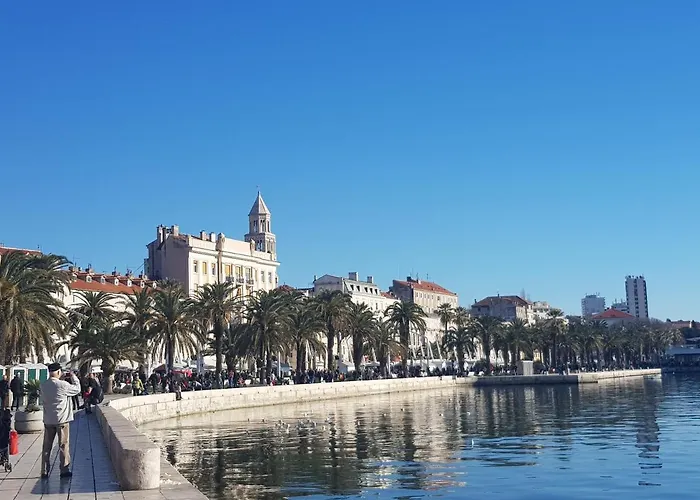 Studio A Priori * Split